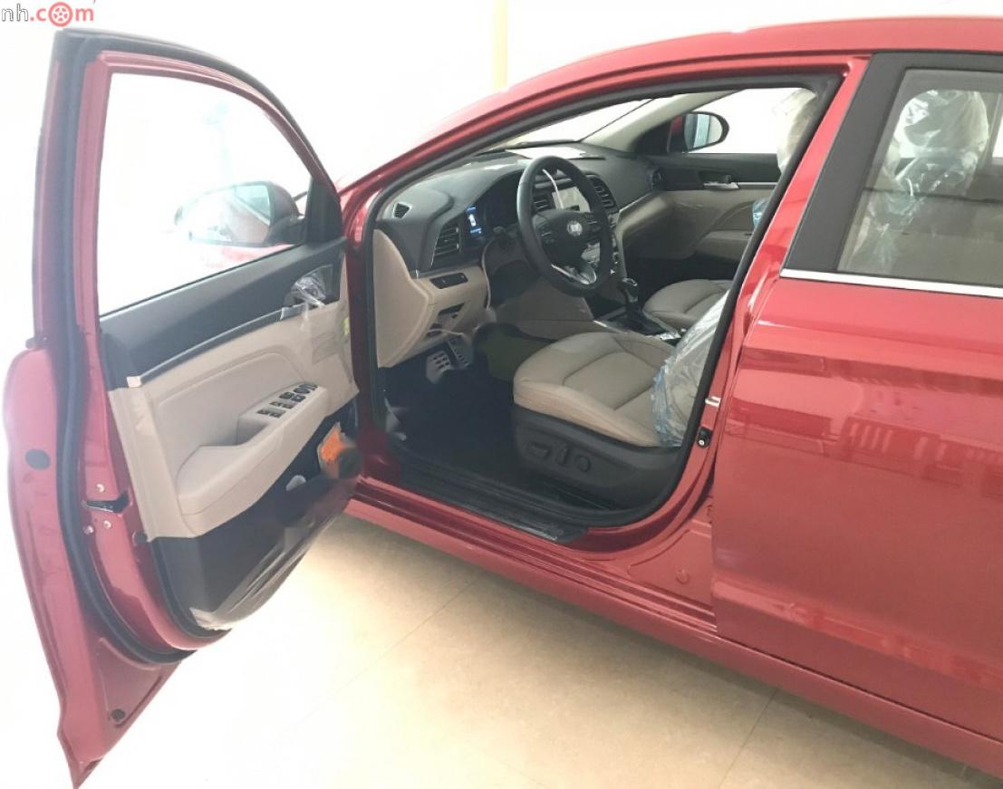 Hyundai Elantra 2019 - Cần bán Hyundai Elantra 2019, màu đỏ