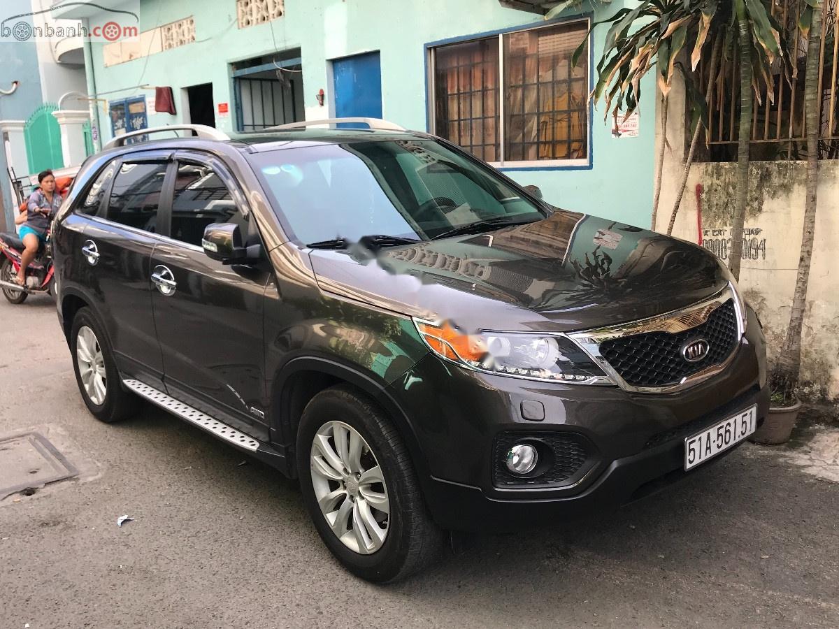 Kia Sorento GAT 2.4L 4WD 2013 - Xe Kia Sorento GAT 2.4L 4WD năm sản xuất 2013, màu nâu 