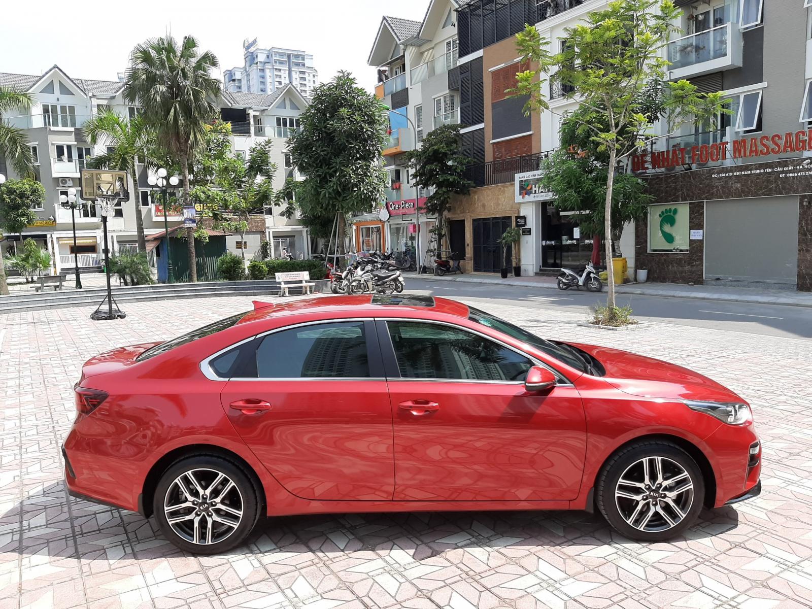 Kia Cerato Deluxe 1.6AT 2019 - Bán ô tô Kia Cerato Deluxe sản xuất 2019, màu đỏ, 665 triệu