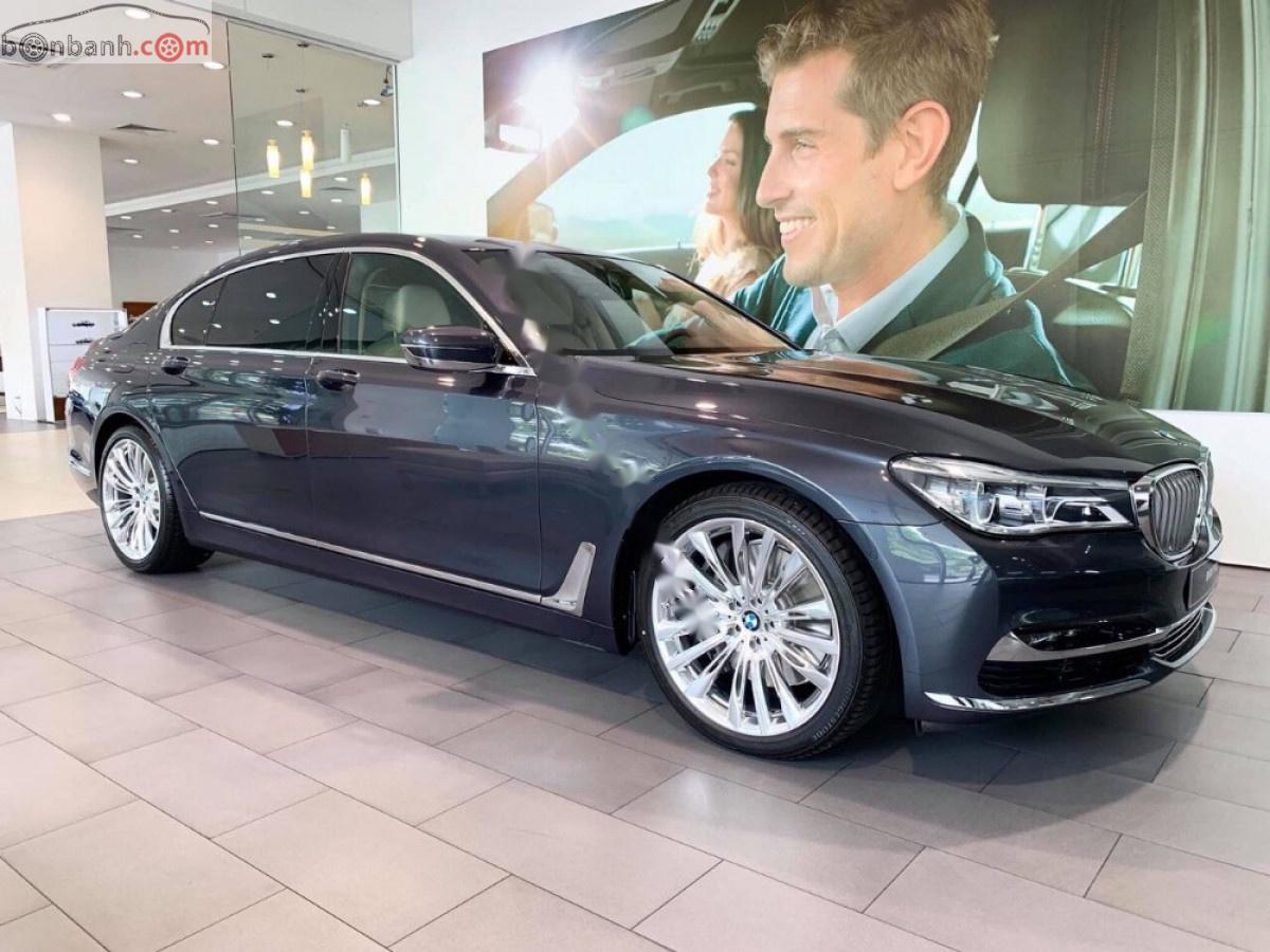 BMW 7 Series 750Li 2018 - Cần bán xe BMW 7 Series 750Li năm 2018, màu xanh lam, nhập khẩu