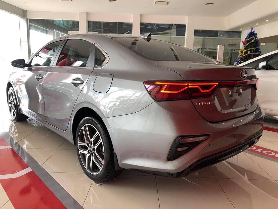 Kia Cerato 1.6AT 2019 - Bán xe Kia Cerato D đời 2019, hai màu