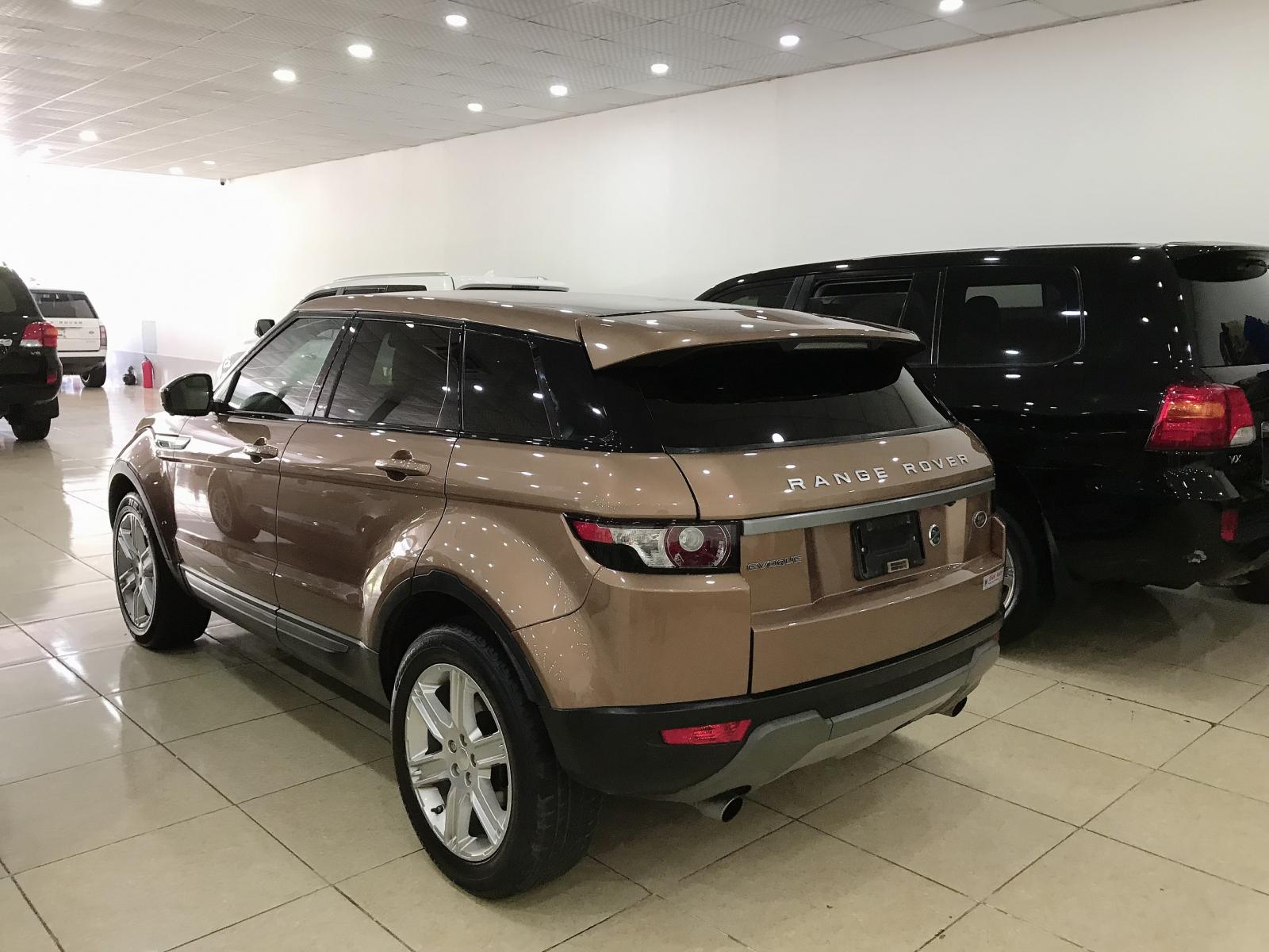 LandRover Evoque 2.0 2014 - Bán LandRover Range Rover Evoque Pure Premium 2.0,đăng ký 2016, LH 0906223838