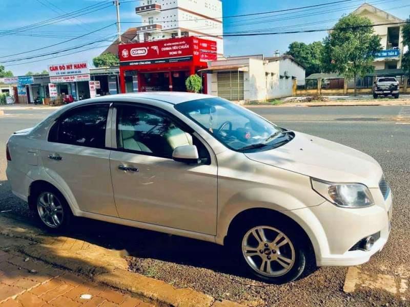 Chevrolet Aveo   2014 - Bán Chevrolet Aveo 2014, màu trắng, xe nhập 