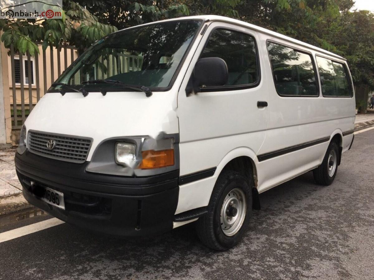 Toyota Hiace 2001 - Bán xe Toyota Hiace 2001, màu trắng