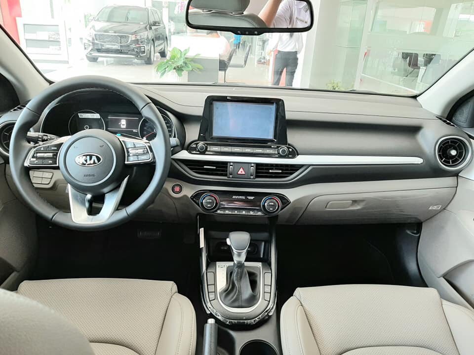 Kia Cerato Deluxe 2019 - New Cerato - mạnh mẽ - tinh tế - hiện đại -sang trọng