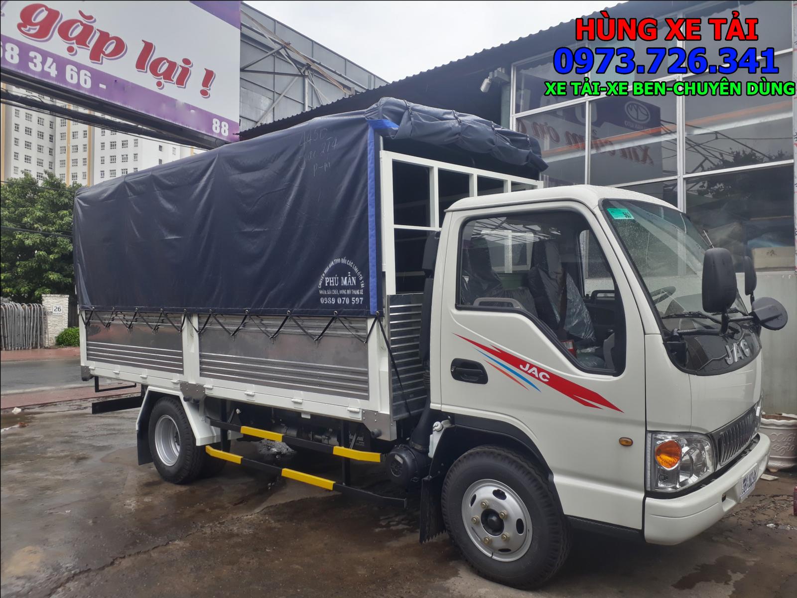 2019 - Bán xe tải JAC 2T4 thùng dài 4m4 động cơ Isuzu trả trước 60 triệu