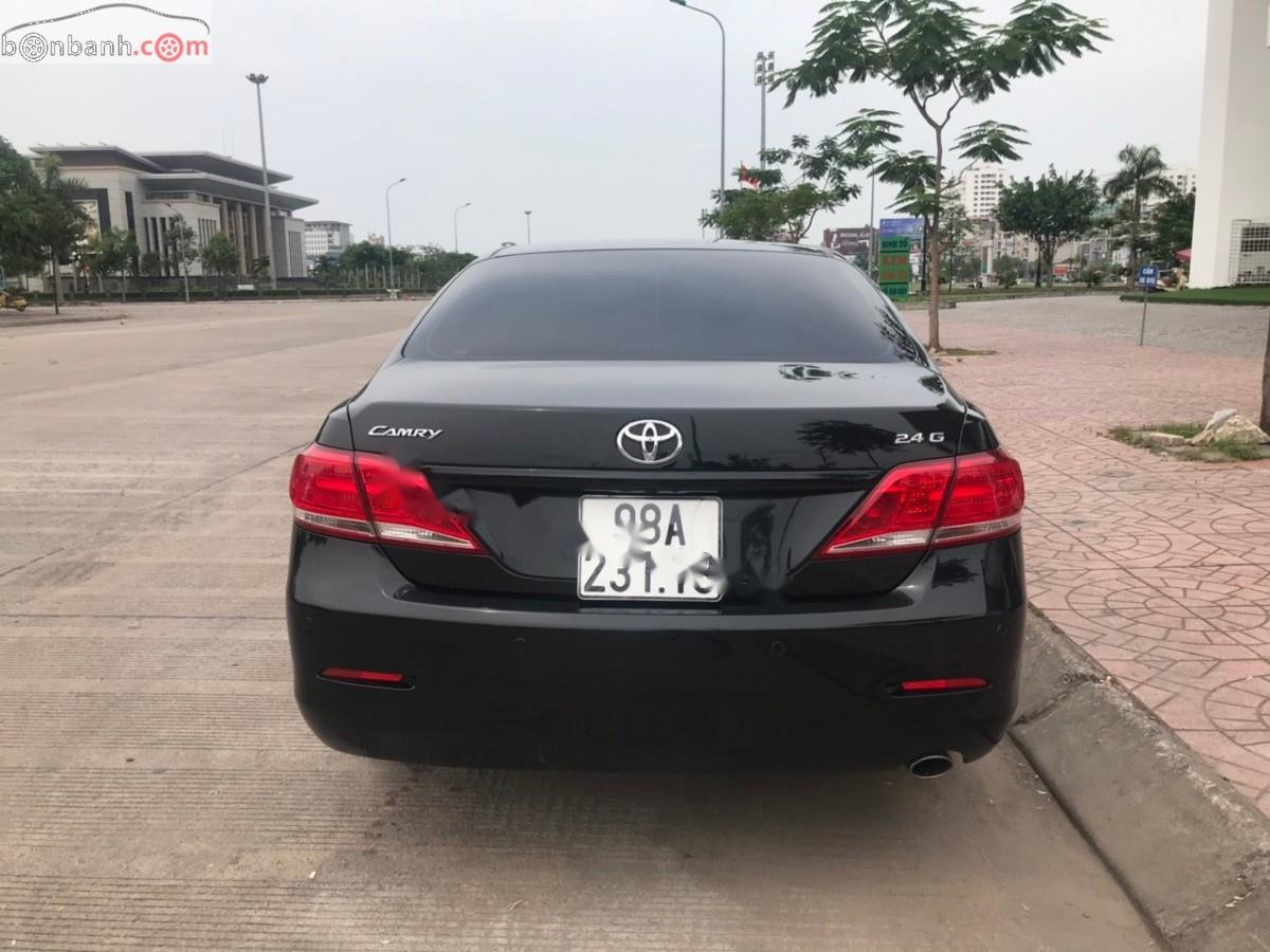 Toyota Camry 2.4G 2012 - Chính chủ bán Toyota Camry bản 2.4G đời 2012, màu đen, giá 660tr