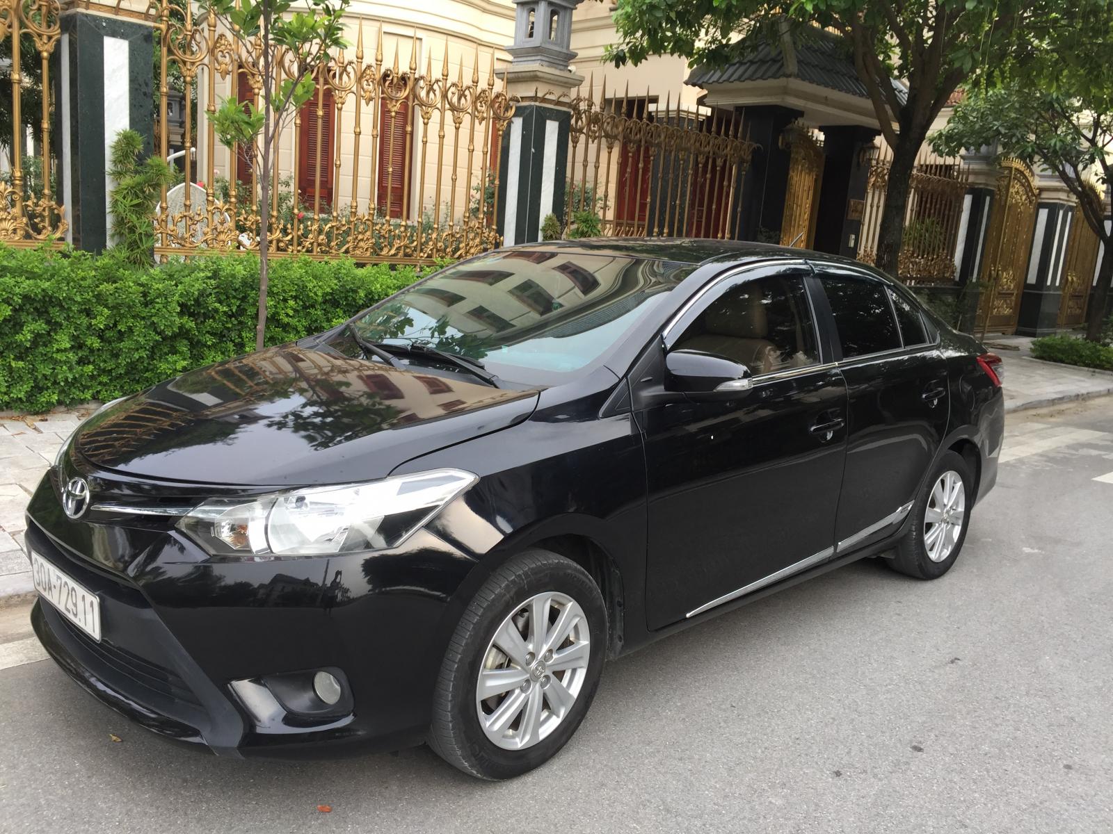 Toyota Vios 1.5E 2015 - Tôi cần bán gấp chiếc Toyota Vios 1.5E số sàn, màu đen, chính chủ gia đình tôi đang sử dụng LH 0988068623