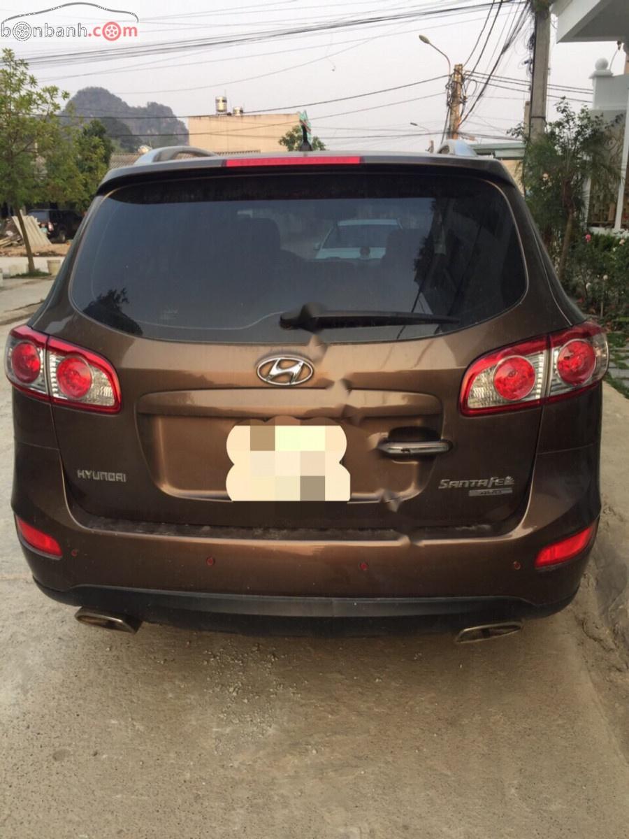 Hyundai Santa Fe 2.4L 4WD 2010 - Bán Hyundai Santa Fe 2.4L 4WD đời 2010, màu nâu, xe nhập