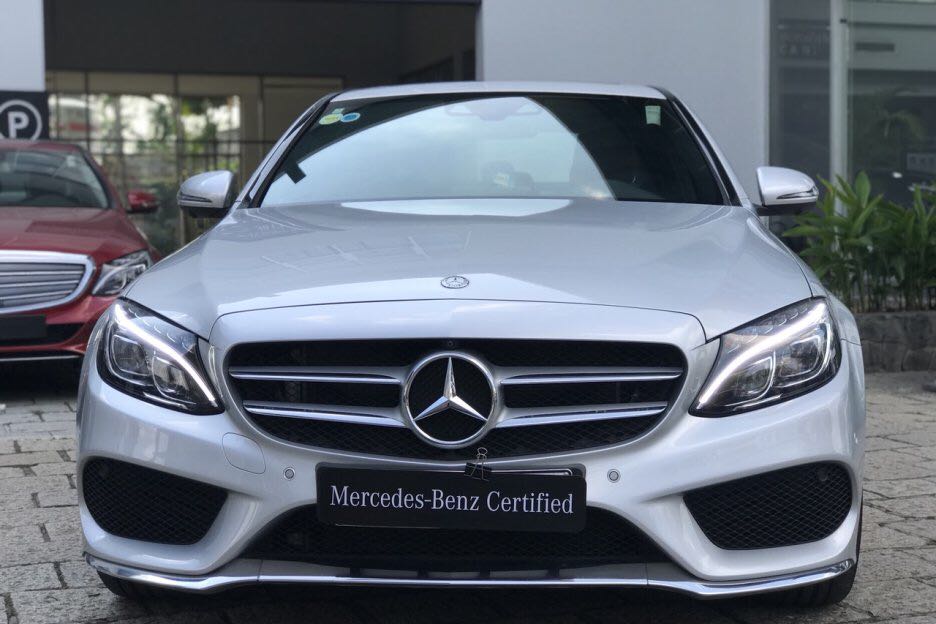Mercedes-Benz C class C300 AMG 2017 - C300 bạc xe đi cực ít, hỗ trợ vay vốn ngân hàng lên đến 70% giá trị xe