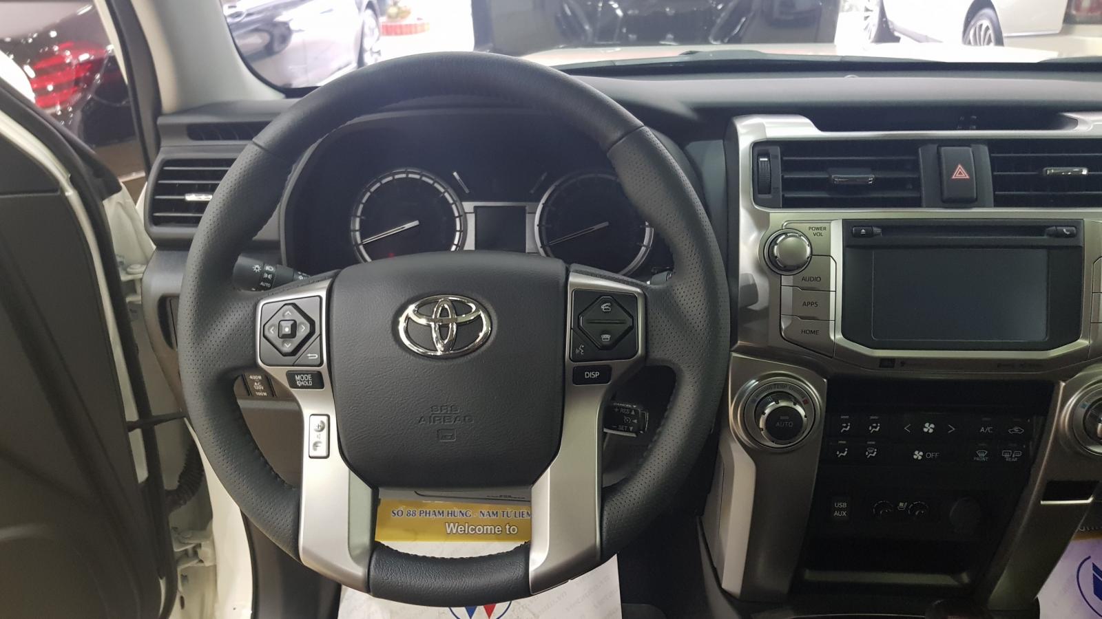 Toyota 4 Runner Limited 2018 - Bán xe Toyota 4 Runner Limited năm sản xuất 2018, màu trắng, nhập khẩu nguyên chiếc