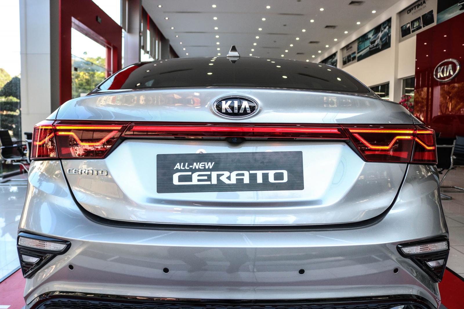 Kia Cerato Deluxe 2019 - Bán Kia Cerato Deluxe giá tốt nhất - trả trước chỉ 160 triệu giao xe ngay - nhiều quà tặng hấp dẫn