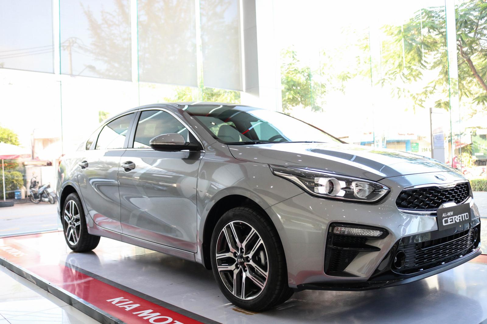 Kia Cerato Deluxe 2019 - Bán Kia Cerato Deluxe giá tốt nhất - trả trước chỉ 160 triệu giao xe ngay - nhiều quà tặng hấp dẫn