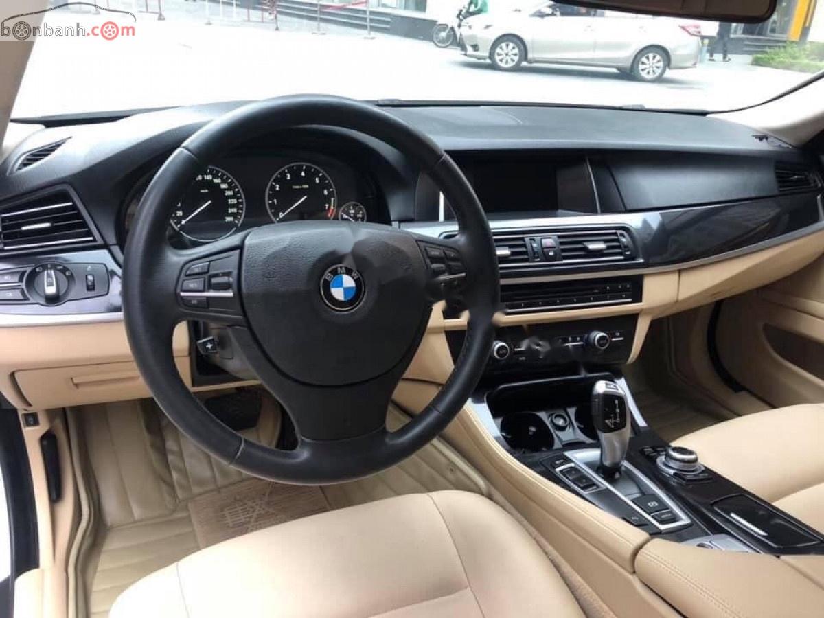 BMW 5 Series 520i 2014 - Bán BMW 520i sản xuất 2014, màu trắng, nhập khẩu  