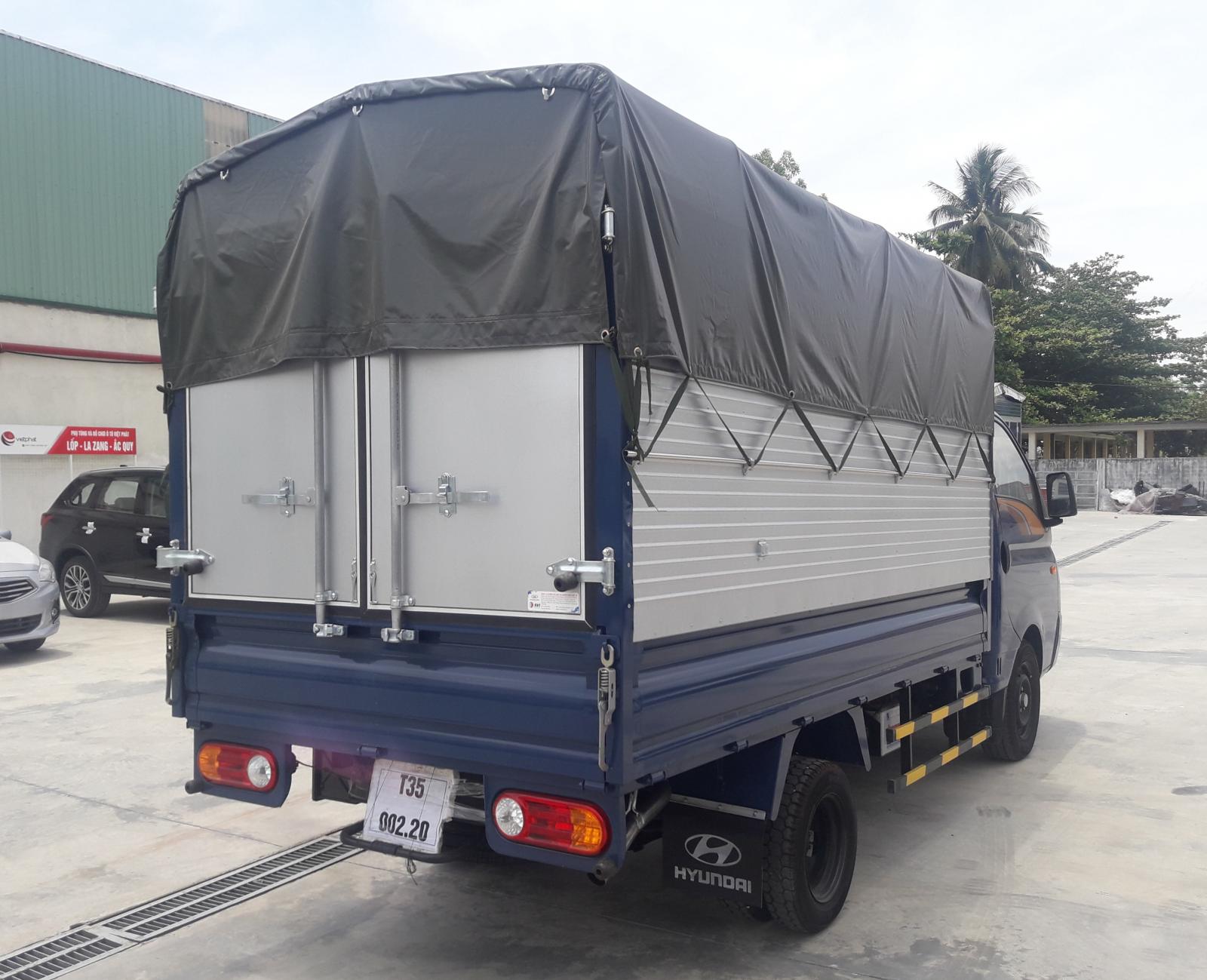 Hyundai Porter 2019 - Hyundai New Porter 150 thùng mui bạt, tặng bảo hiểm 100%, hỗ trợ vay đến 70%