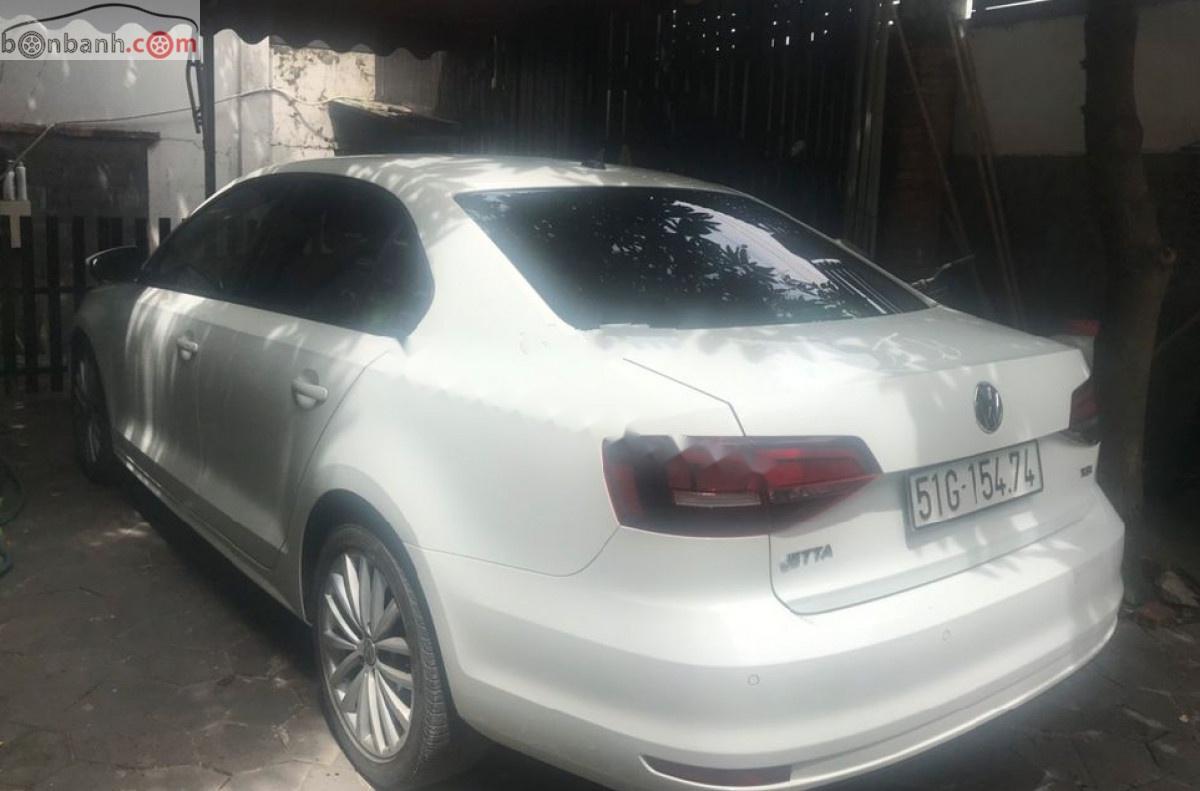 Volkswagen Jetta 1.4 AT 2018 - Bán Volkswagen Jetta 1.4 AT năm sản xuất 2018, màu trắng, nhập khẩu 