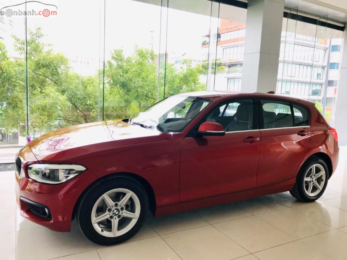 BMW 1 Series 118i 2019 - Bán BMW 118i 2019, màu đỏ, new 100%