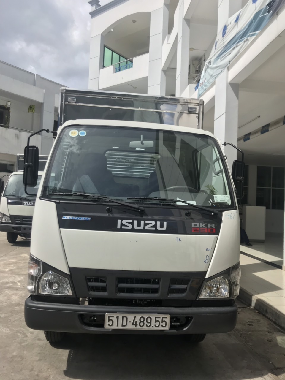 Isuzu QKR 230 2019 - Bán xe tải Isuzu 1.9 tấn 2019 giá tốt nhất, hỗ trợ trả góp