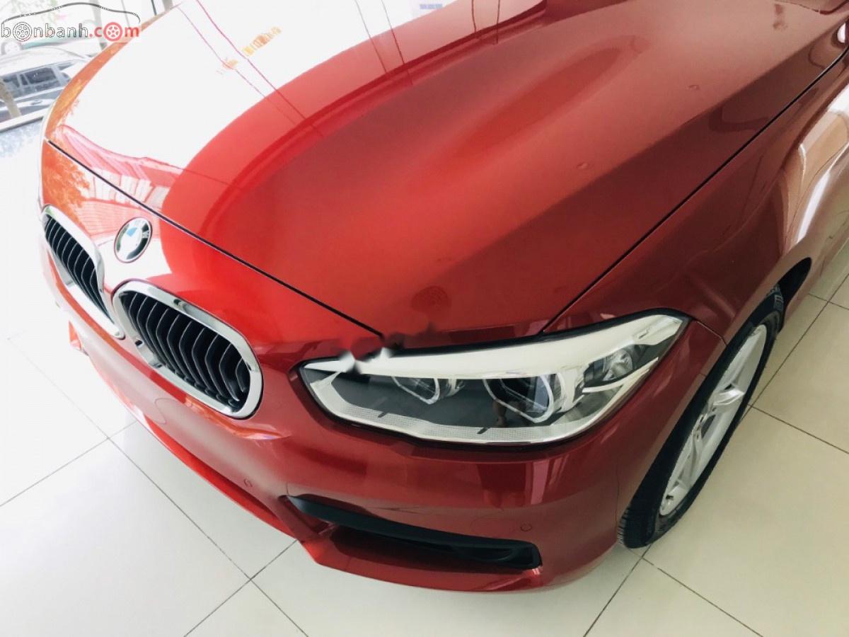 BMW 1 Series 118i 2019 - Bán BMW 118i 2019, màu đỏ, new 100%