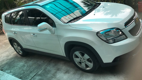 Chevrolet Orlando   1.8 AT  2017 - Bán ô tô Chevrolet Orlando 1.8 AT đời 2017, màu trắng số tự động, giá chỉ 495 triệu