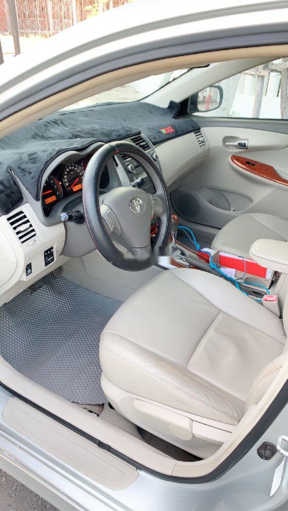 Toyota Corolla altis 2010 - Bán xe Toyota Corolla altis 2010, màu bạc số tự động, giá chỉ 479 triệu