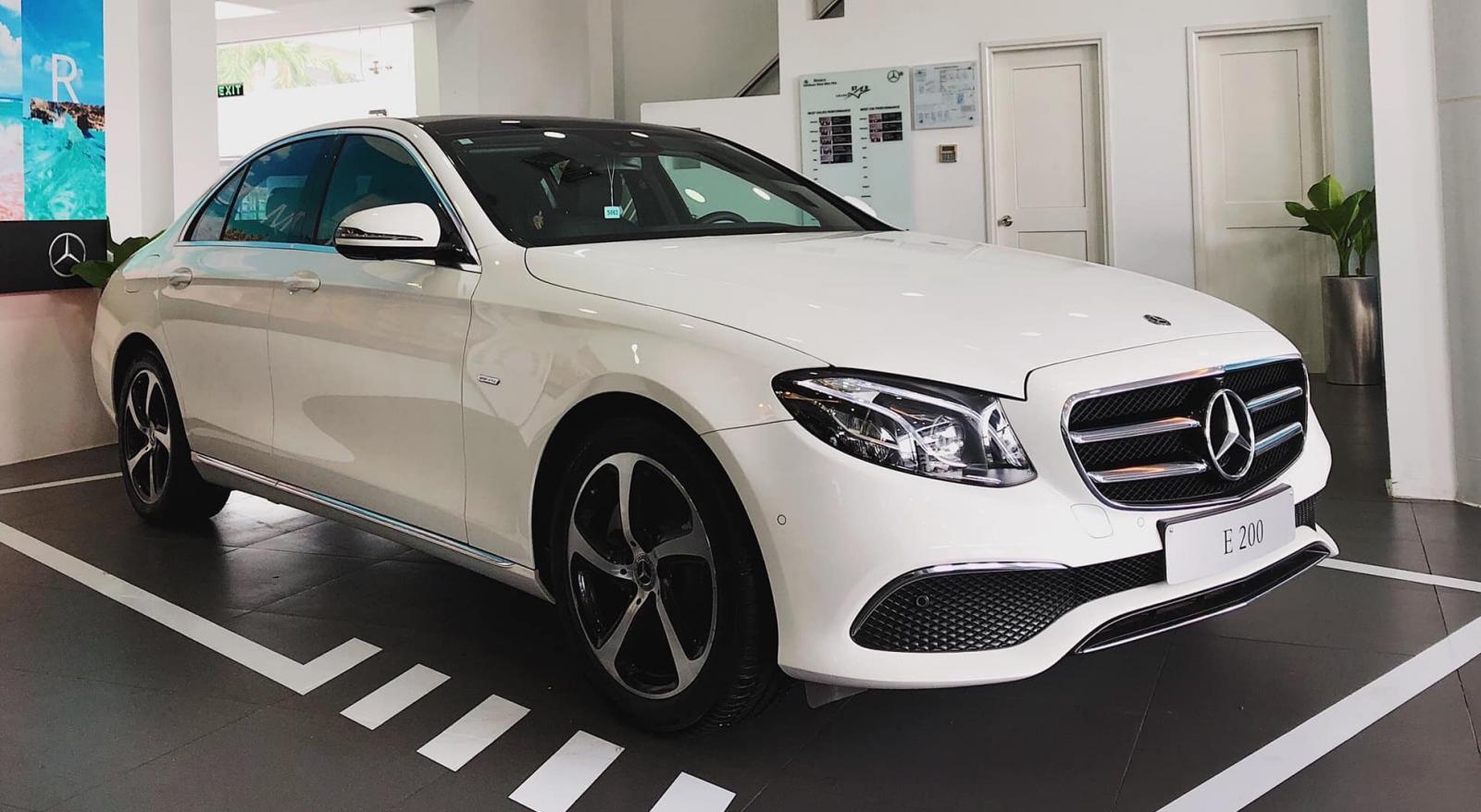 Mercedes-Benz E class E200 Sport   2019 - Bán xe E200 Sport mới 2019, hàng khủng mới ra mắt của Mercedes