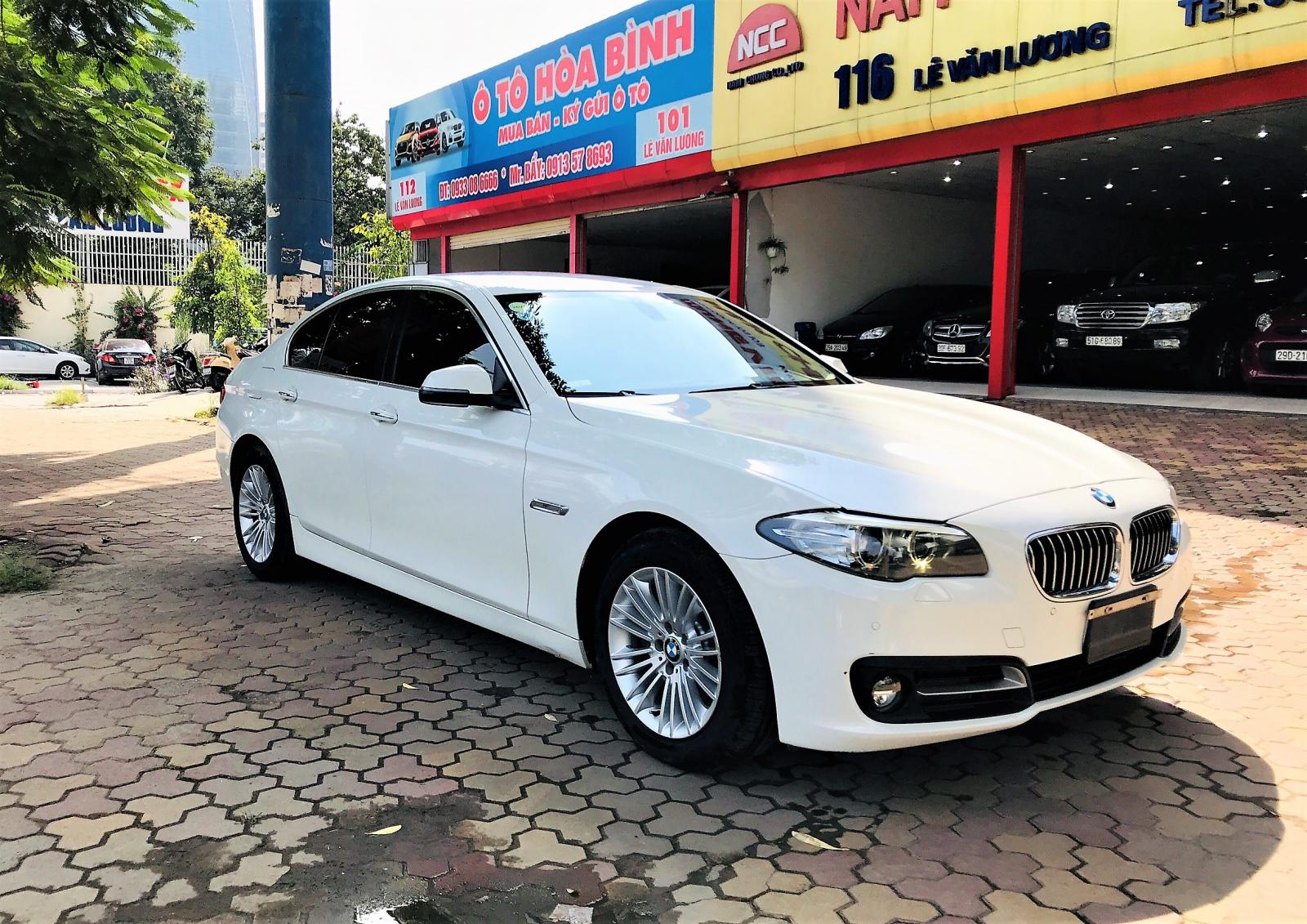 BMW 5 Series 520i 2014 - Bán ô tô BMW 5 Series 520i sản xuất năm 2014, màu trắng, xe nhập