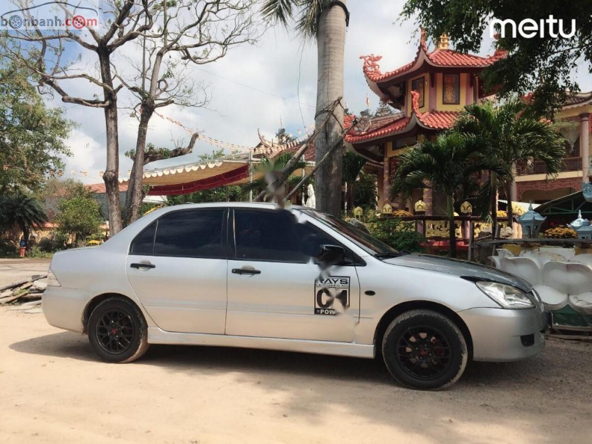 Mitsubishi Lancer Gala GLX 1.6AT 2003 - Bán xe Mitsubishi Lancer Gala 1.6AT số tự động đời 2003, xe Nhật đi cực lành êm ái và bền bỉ