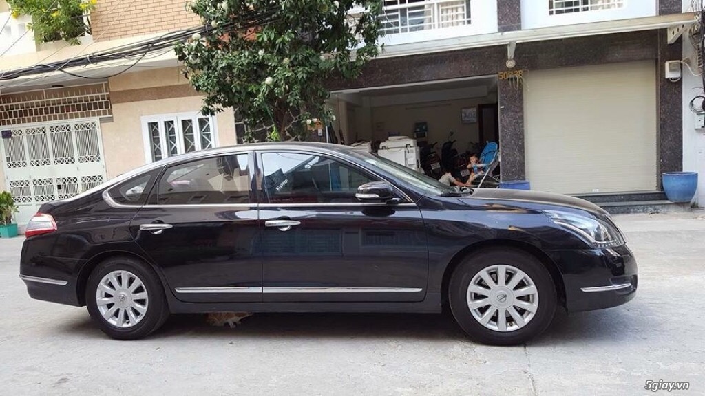 Nissan Teana 2.0 AT 2009 - Bán gấp xe Nissan Teana 2.0 AT, nhập khẩu Đài Loan đời 2009, màu nho đen giá 460 triệu