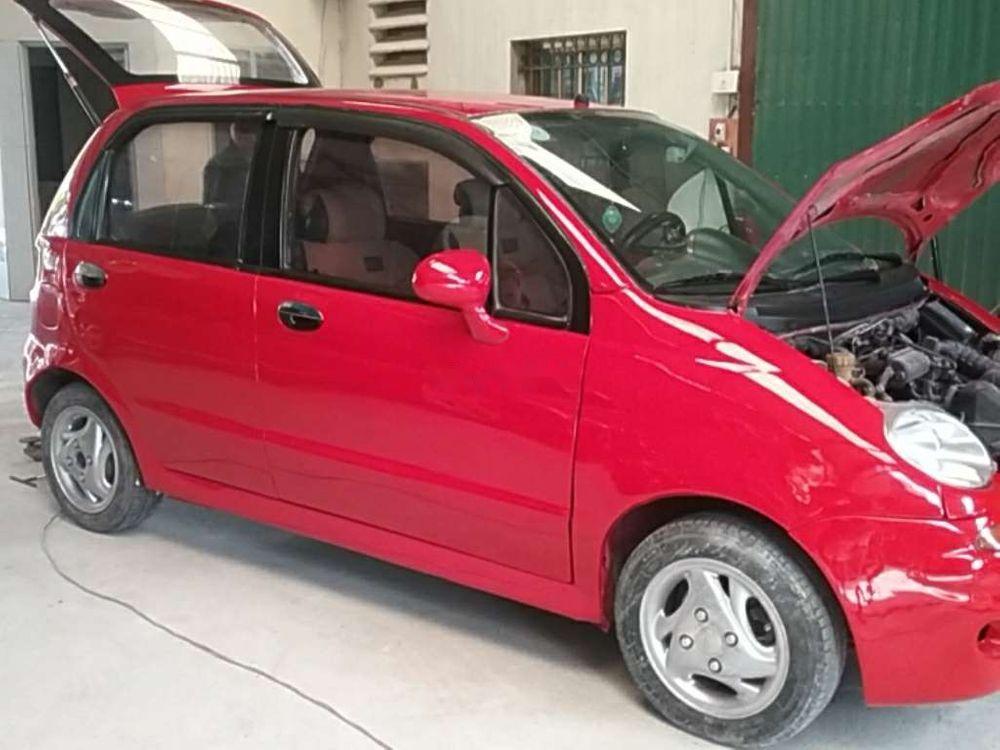 Chevrolet 2001 - Cần bán gấp Chevrolet Matiz đời 2001, màu đỏ, nhập khẩu nguyên chiếc