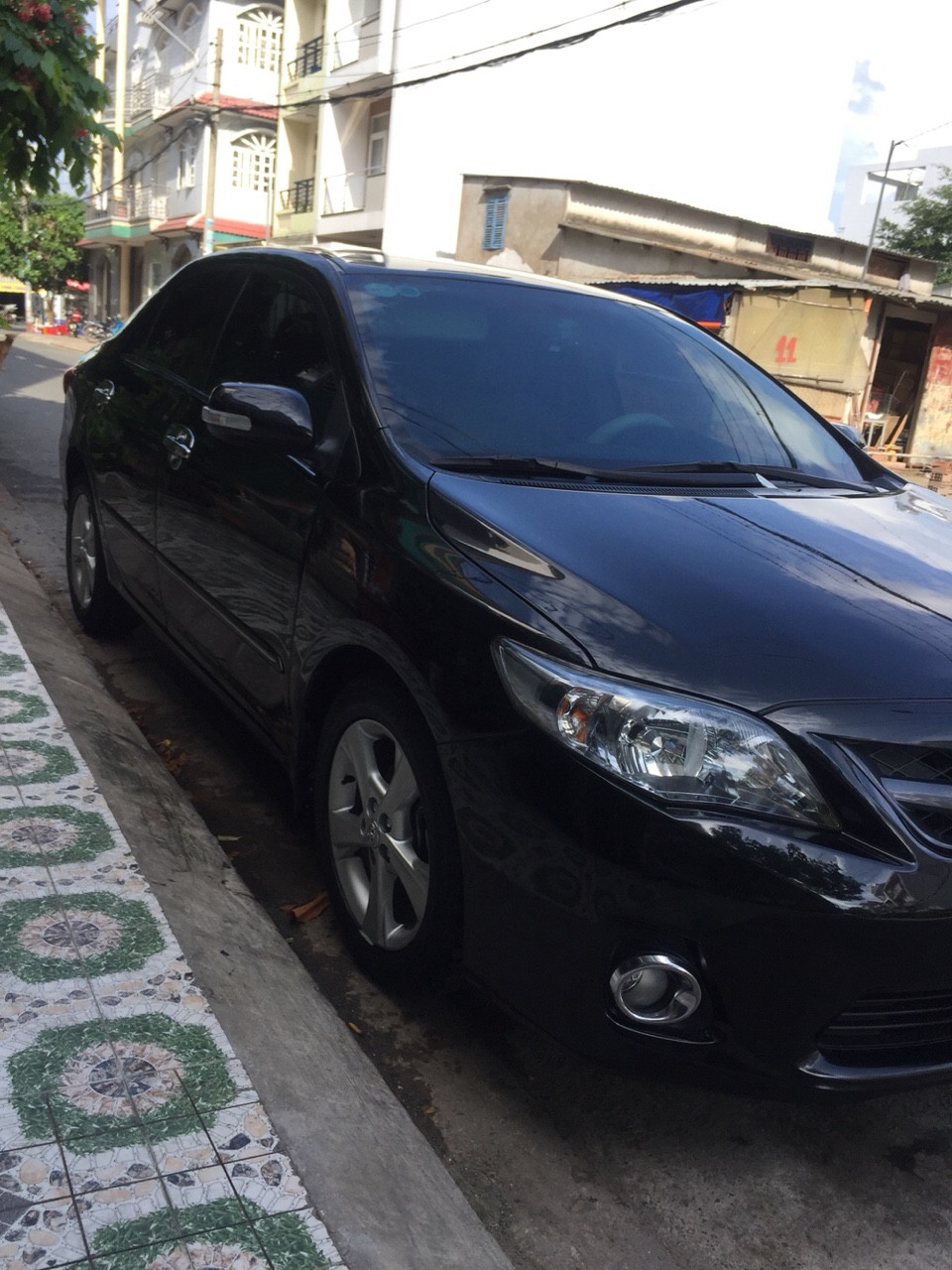 Toyota Corolla altis V 2012 - Bán Toyota Corolla Altis V sản xuất năm 2012, màu đen