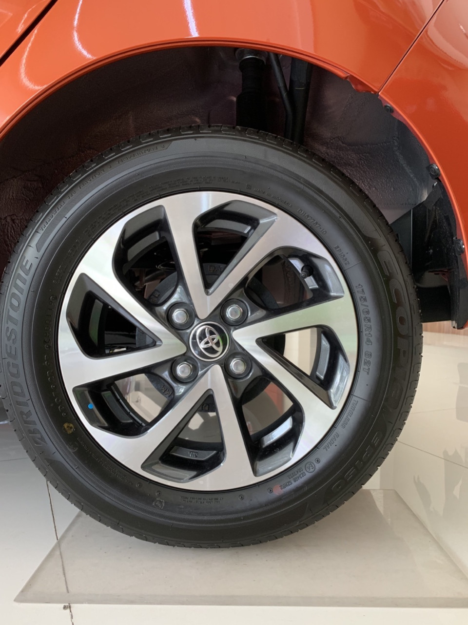 Toyota Wigo 1.2AT 2020 - Bán Toyota Wigo G 2019, số tự động, nhập khẩu Indonesia - Sở hữu ngay chỉ từ 120 triệu