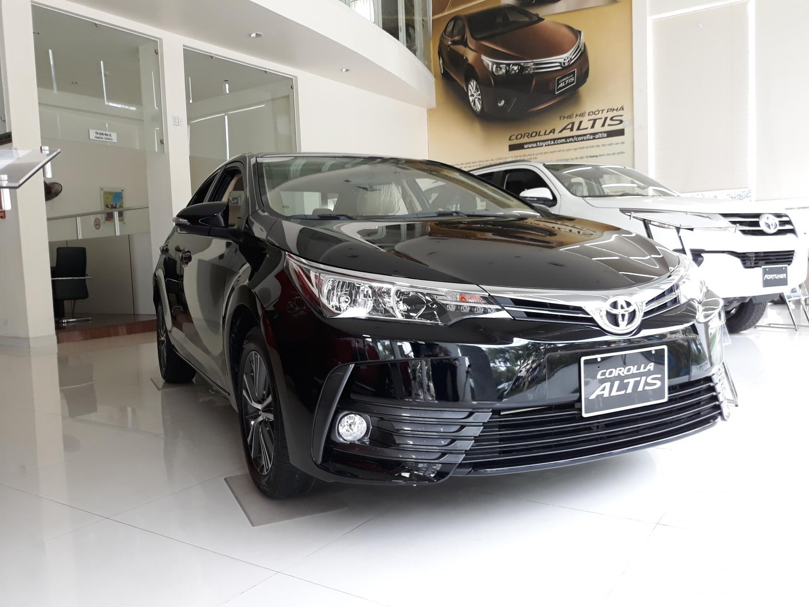 Toyota Corolla altis 1.8G CVT 2020 - [ Toyota Corolla Altis 2020 Màu Đen ] phiên bản 1.8G cao cấp, trả trước chỉ từ 200 triệu nhận xe mới 100%