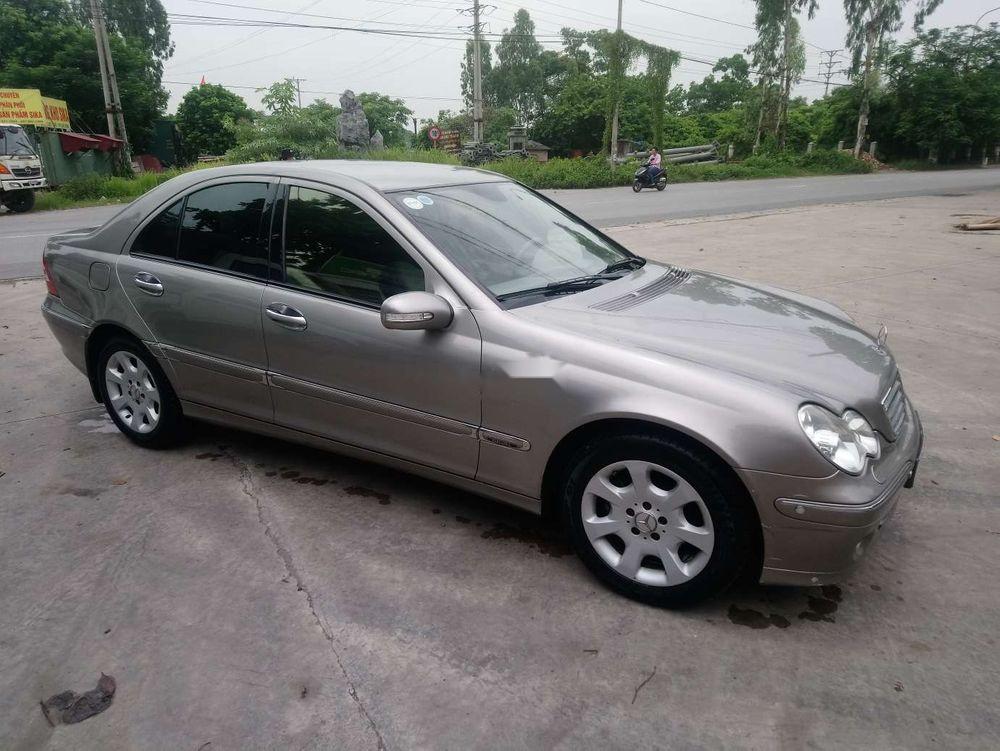 Mercedes-Benz C class C180k   2006 - Bán Mercedes C180k 2006, màu xám, giá tốt