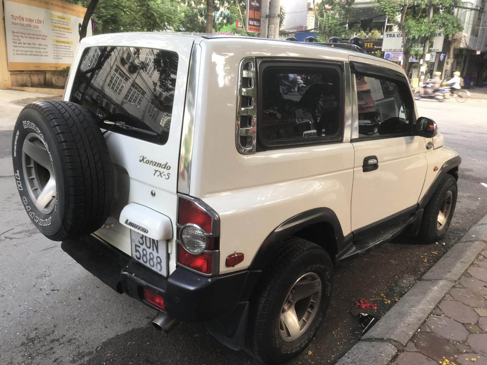 Ssangyong Korando TX5 2004 - Bán ô tô Ssangyong Korando TX5 2004, màu trắng, xe nhập, giá chỉ 215 triệu