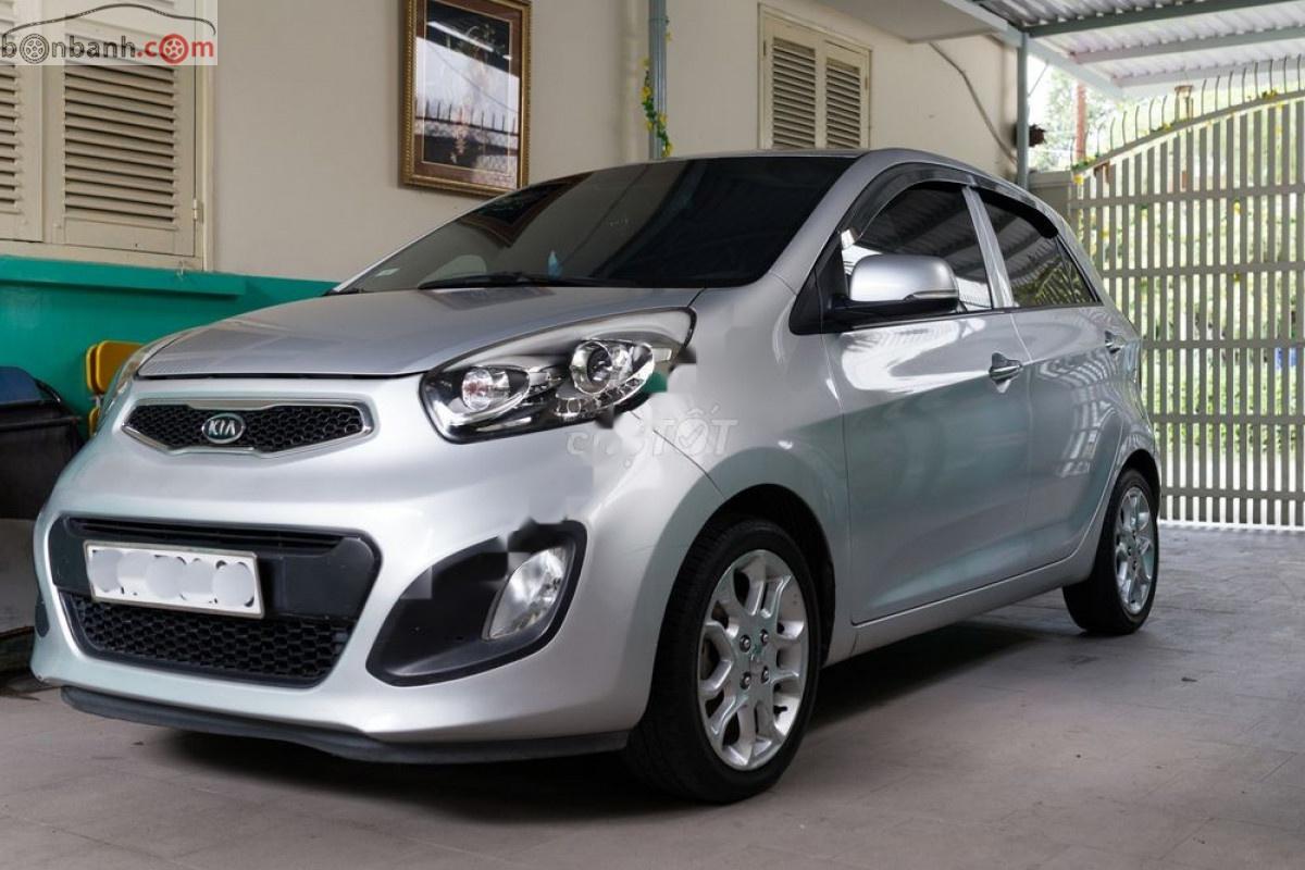 Kia Picanto 2013 - Xe Kia Picanto đời 2013, màu bạc, 300tr