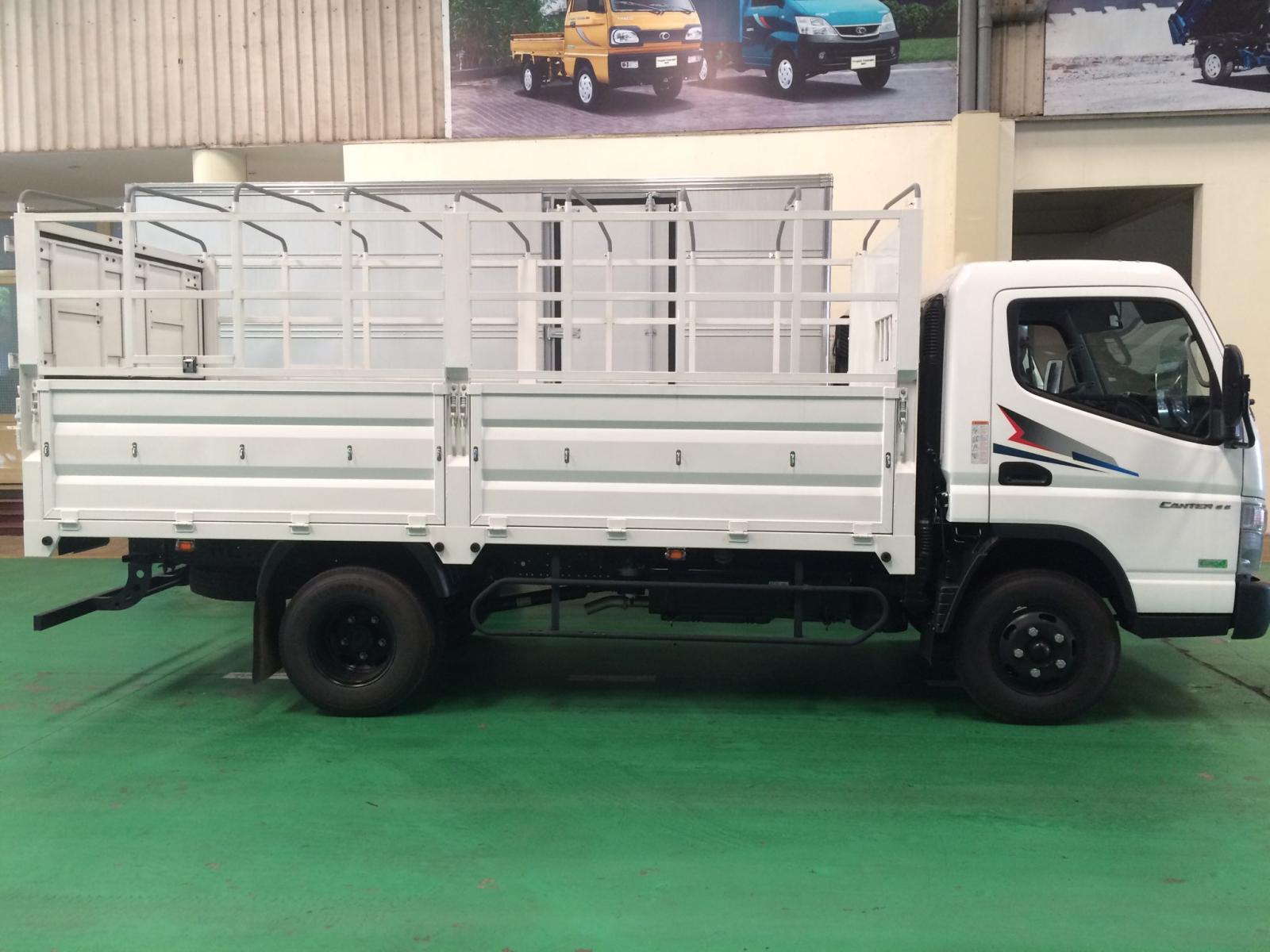 Mitsubishi Canter 2019 - Bán gấp xe tải Mitsubishi Canter 6.5 tải trọng 3,5 tấn thùng bạt