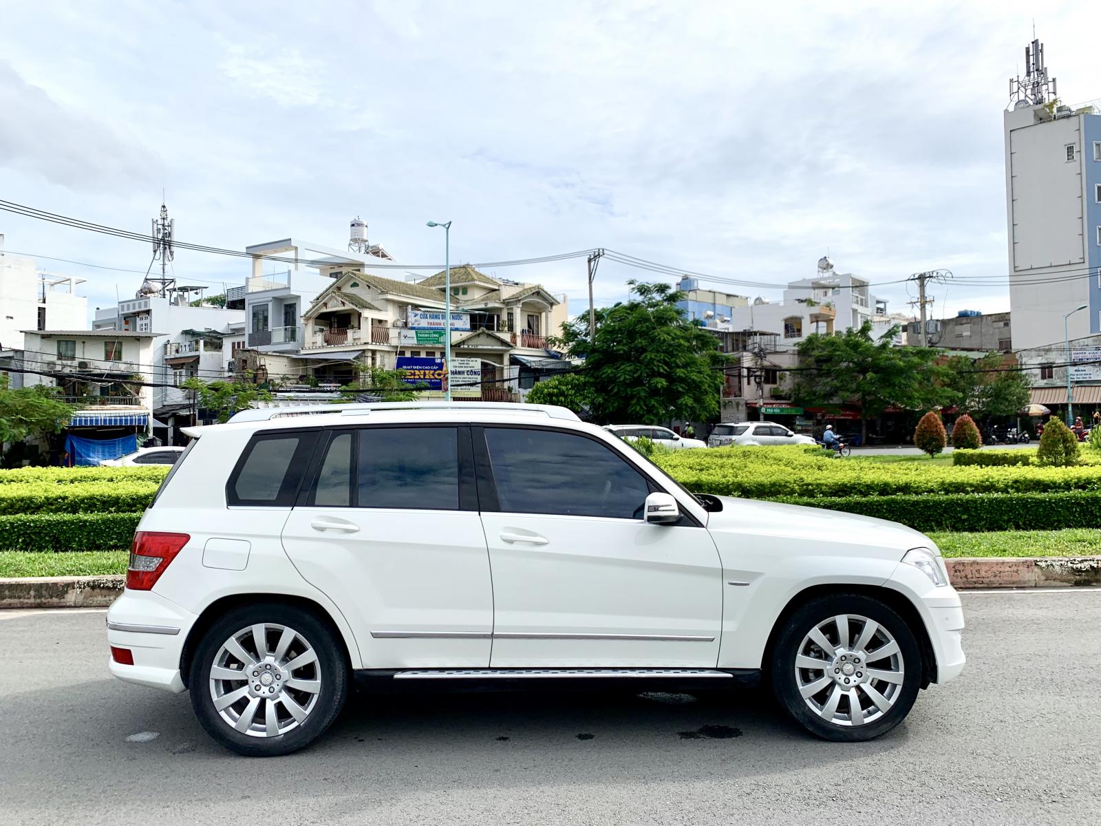 Mercedes-Benz GLK Class 2010 - Mercedes-Benz GLK 300 4matic ĐK 2010, hàng full cao cấp vào đủ đồ chơi số tự động nội