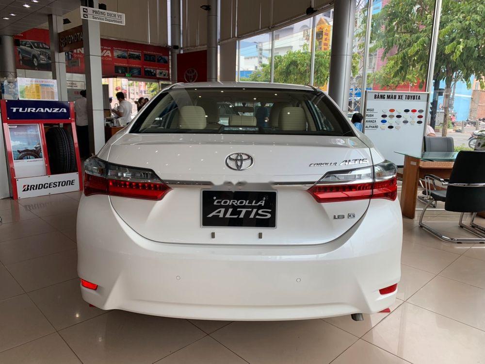 Toyota Corolla altis   2019 - Bán xe Toyota Corolla altis sản xuất 2019, màu trắng, 791tr