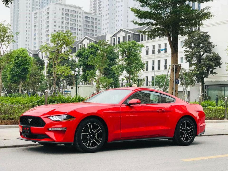 Ford Mustang   2019 - Bán xe Ford Mustang Convertible đời 2019, màu đỏ, xe nhập