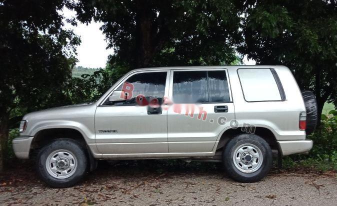 Isuzu Trooper  	SE 2003 - Bán Isuzu Trooper SE năm 2003, màu bạc, nhập khẩu nguyên chiếc, xe gia đình, 200tr