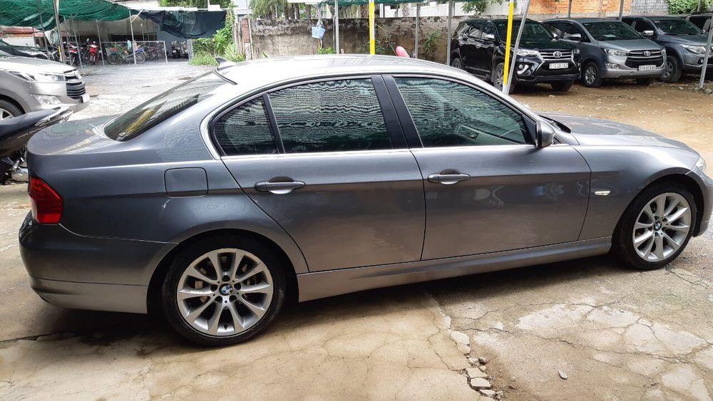 BMW 3 Series    320i   2009 - Bán lại BMW 320i đời 2009, xe nhập như mới