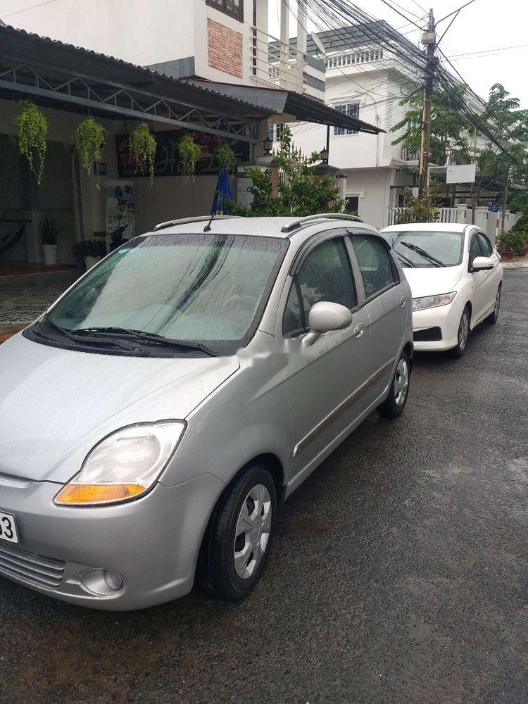 Chevrolet Spark 2009 - Bán Chevrolet Spark sản xuất 2009, màu bạc, giá tốt