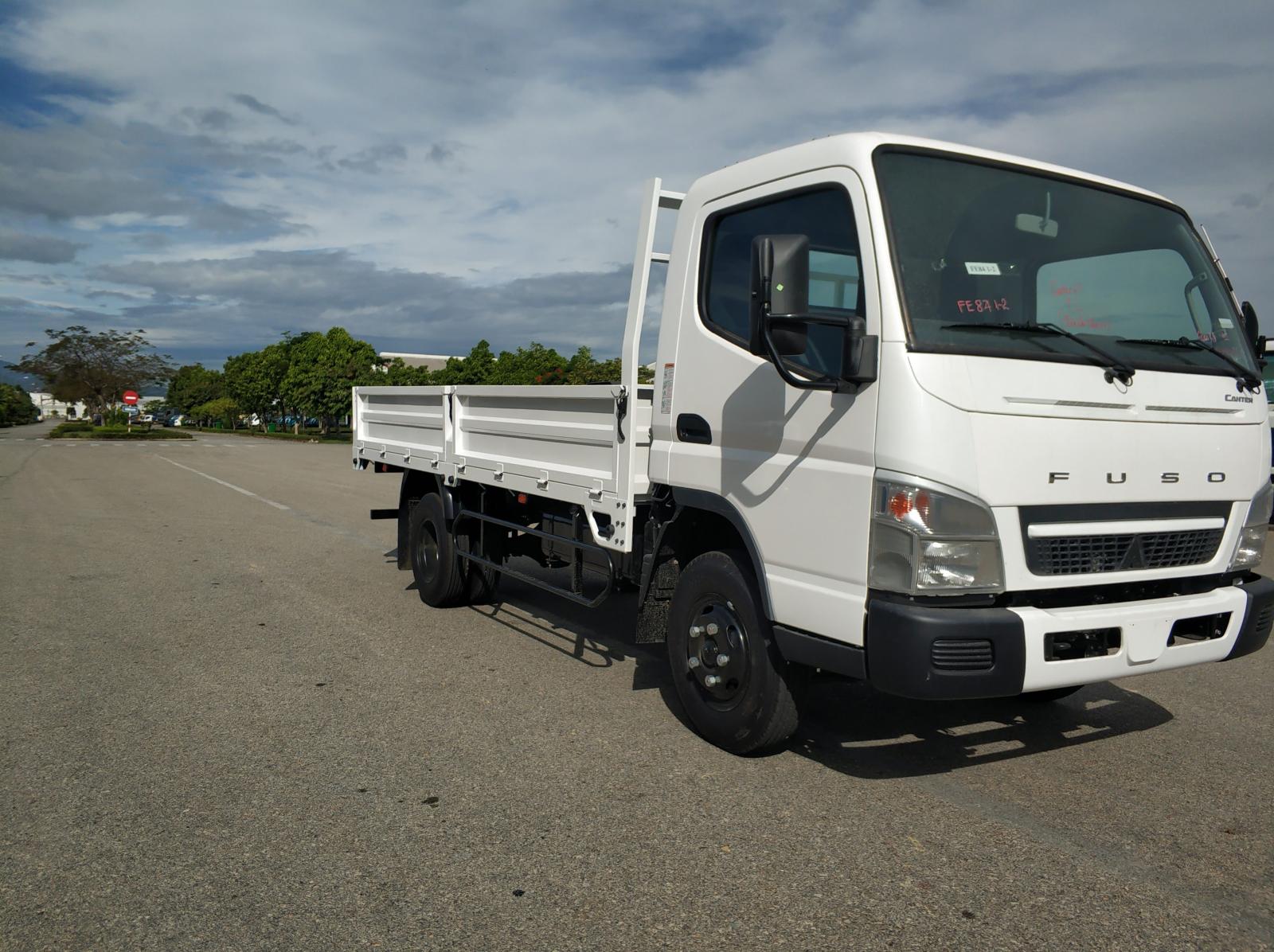 Genesis 4.99 2019 - Xe tải Mitsubishi Fuso Canter 4.99 E4 tải trọng 1 tấn 9