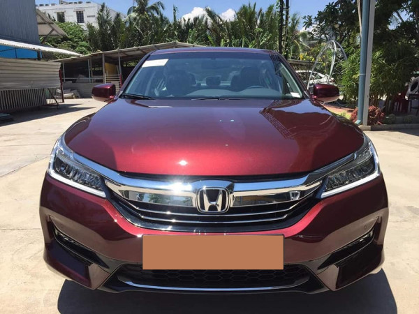 Honda Accord 2019 - Bán xe Honda Accord 2019 số tự động, màu đỏ rượu vang