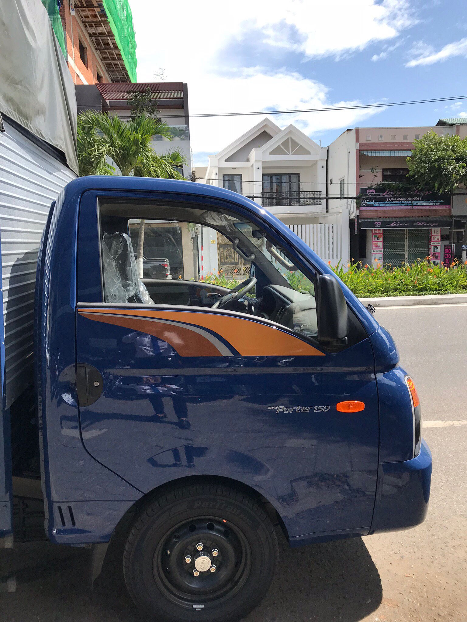 Hyundai Porter  H150  2019 - Bán xe Hyundai thùng inox đời 2019, màu xanh lam