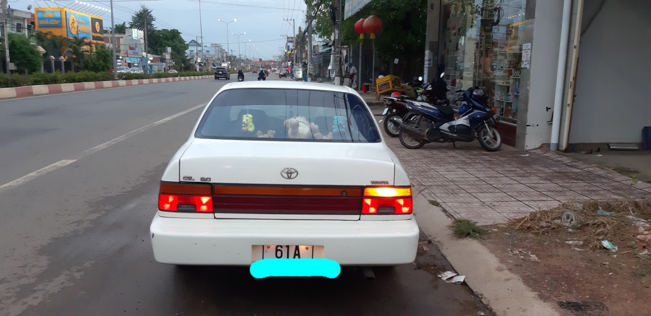 Toyota Corolla GL 1993 - Bán Toyota Corolla GL năm 1993, màu trắng, nhập khẩu nguyên chiếc