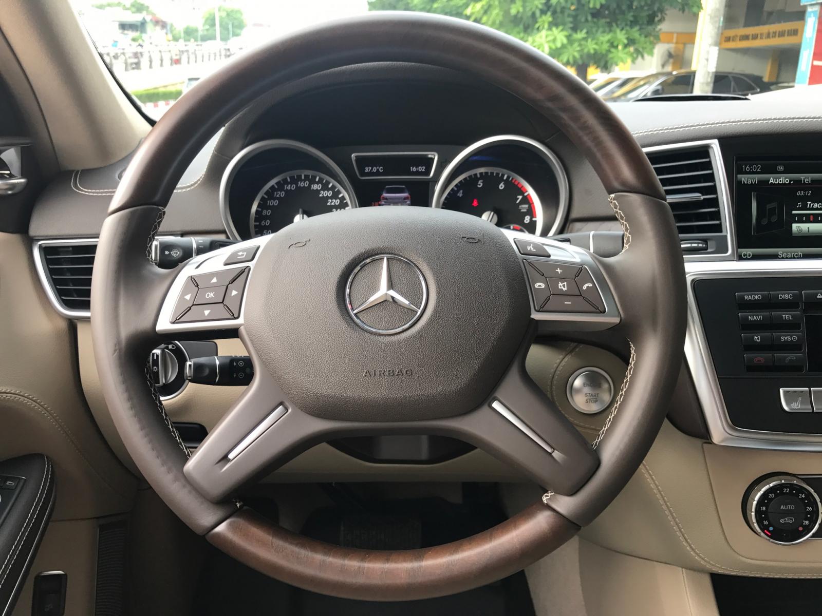 Mercedes-Benz GL 500 2015 - Bán Mercedes GL500 2015 đen