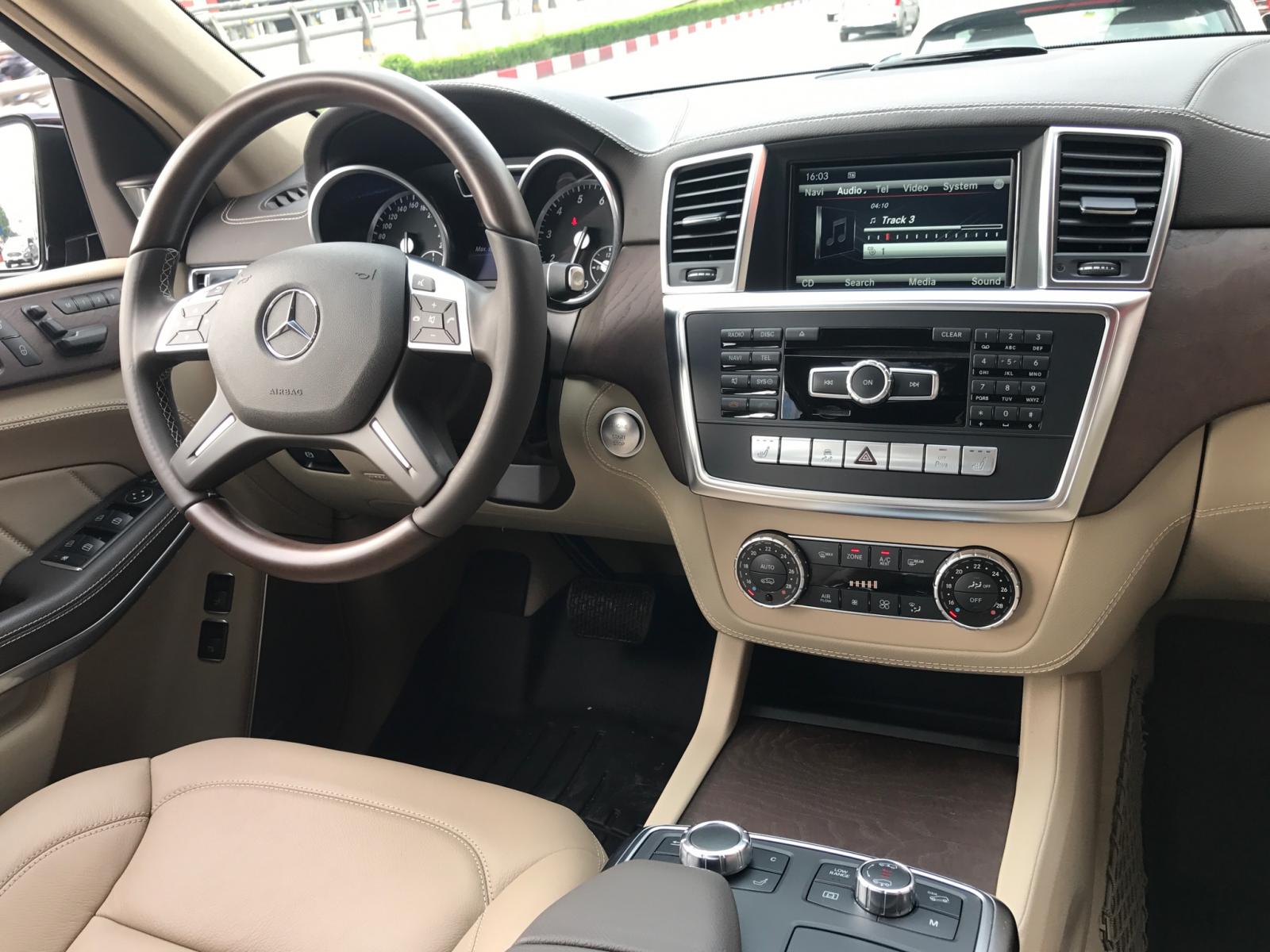 Mercedes-Benz GL 500 2015 - Bán Mercedes GL500 2015 đen