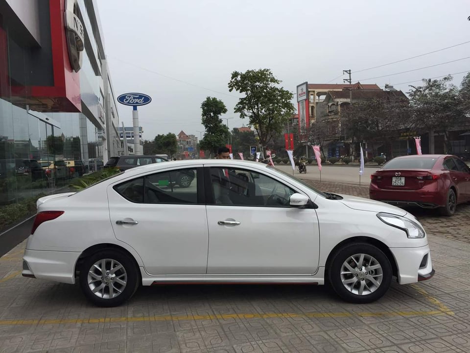 Nissan Sunny XT 2019 - Bán Nissan Sunny XT sản xuất năm 2019, màu trắng, giá chỉ 468 triệu